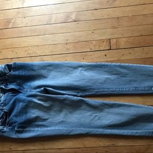 light blue skinny jeans